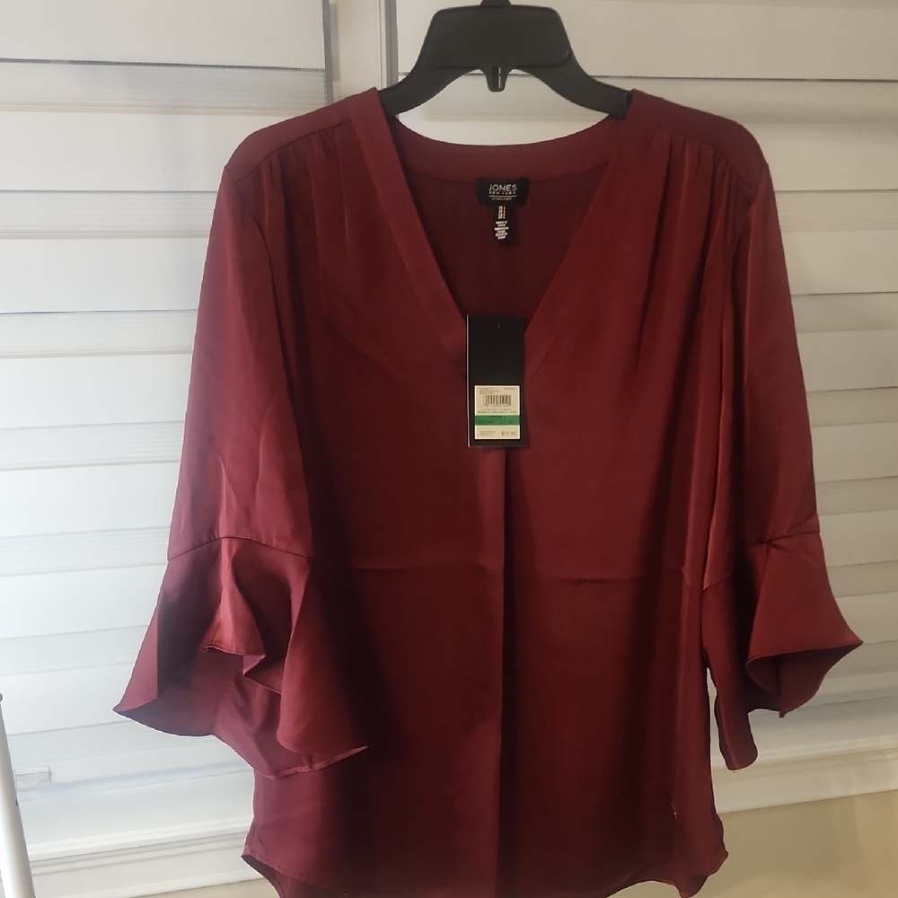 JONES NEW YORK Burgundy V-Neck Blouse Size L